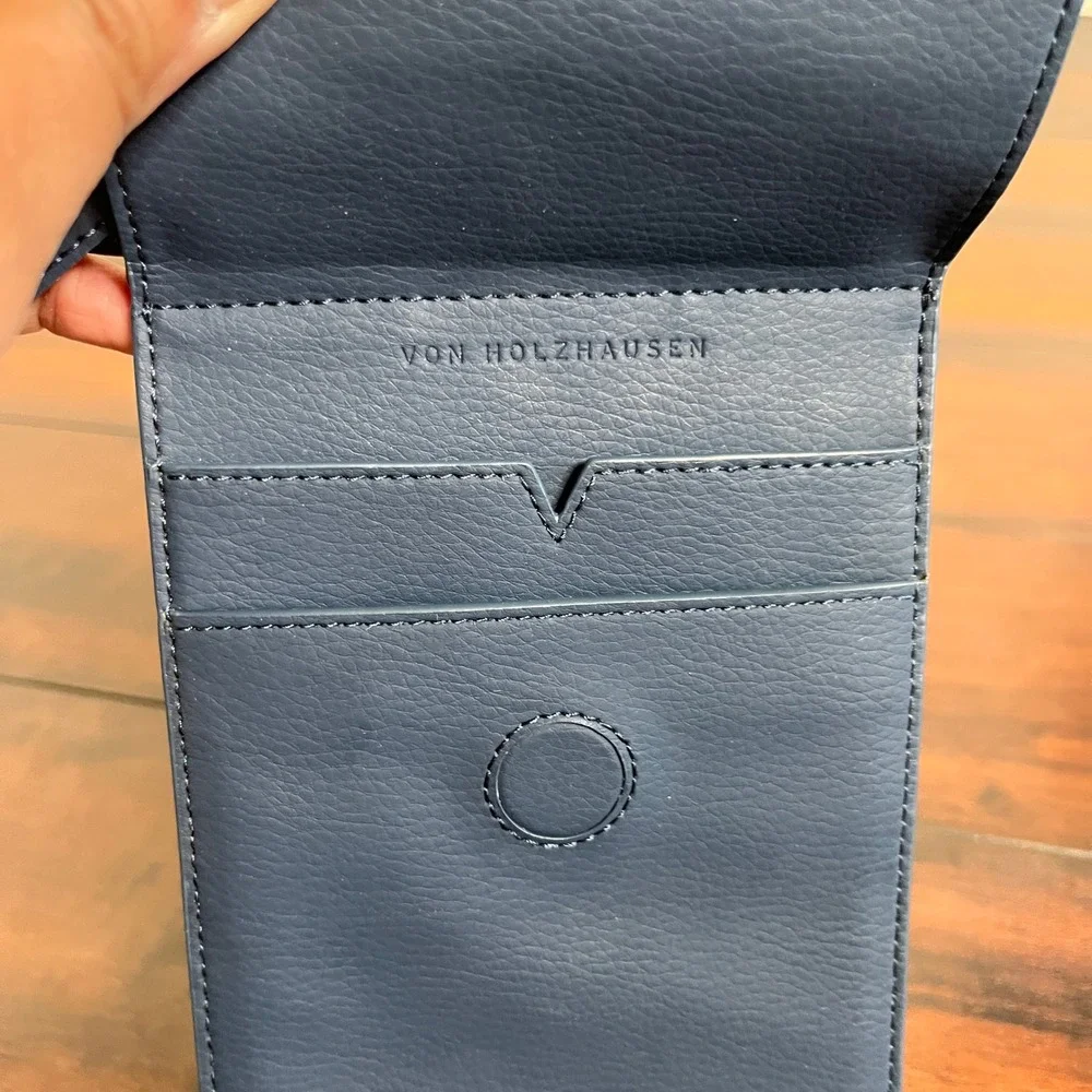 NEW Von Holzhausen Blue Vegan Leather Micro Bag Crossbody Phone‎ and Card Pouch